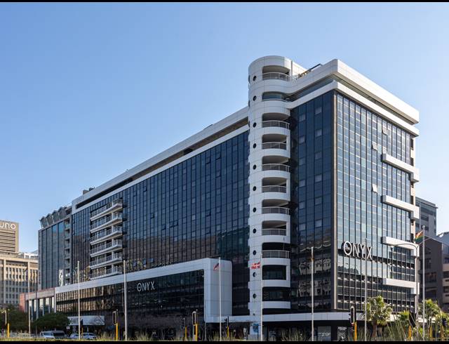 0.5 BEDROOM APARTMENT TO LET IN CAPE TOWN CITY CENTRE